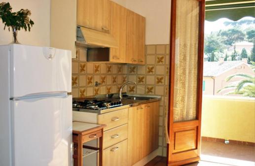 Appartamenti Marilise Porto Azzurro Exteriör bild